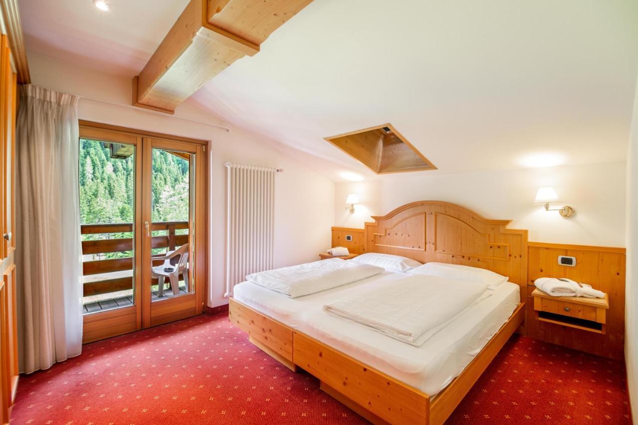 Hotel Salvan カンピテッロ・ディ・ファッサ エクステリア 写真