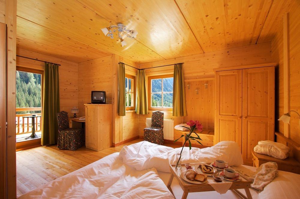 Hotel Salvan カンピテッロ・ディ・ファッサ エクステリア 写真